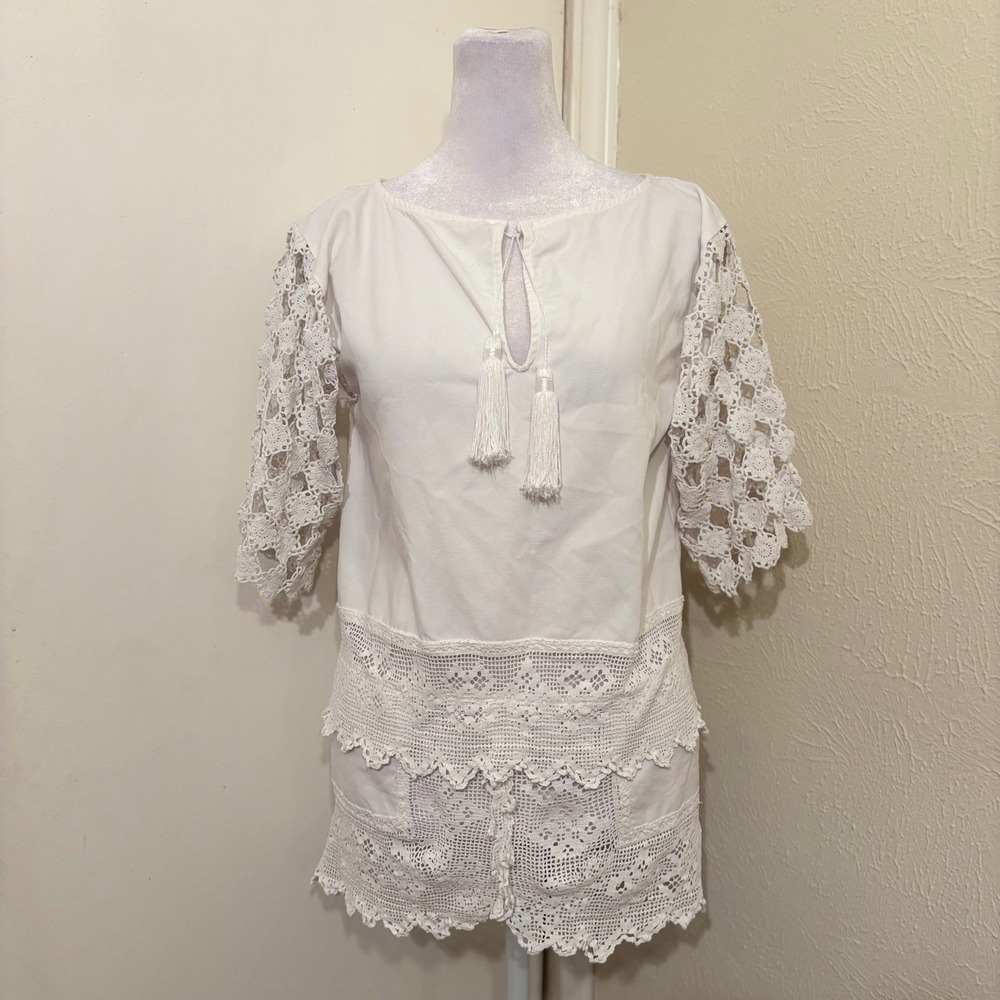 White Crochet Lace Patchwork Tassel Boho Tunic Top Size Small Coastal Cottage